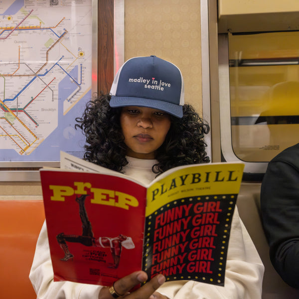 madley in love™ seattle - city series retro style hat